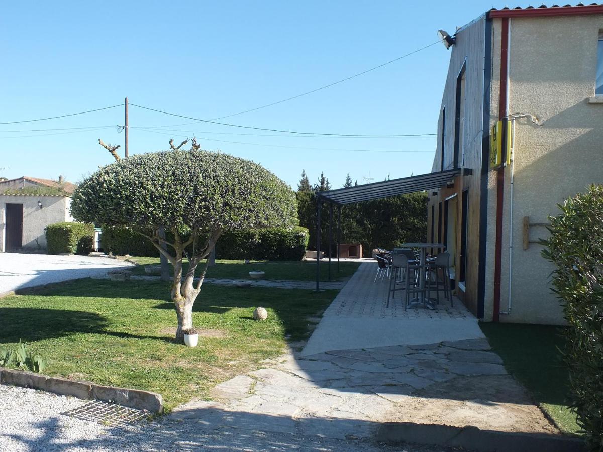 Logis Hotel Restaurant Le Clos Saint Loup Bram Bagian luar foto